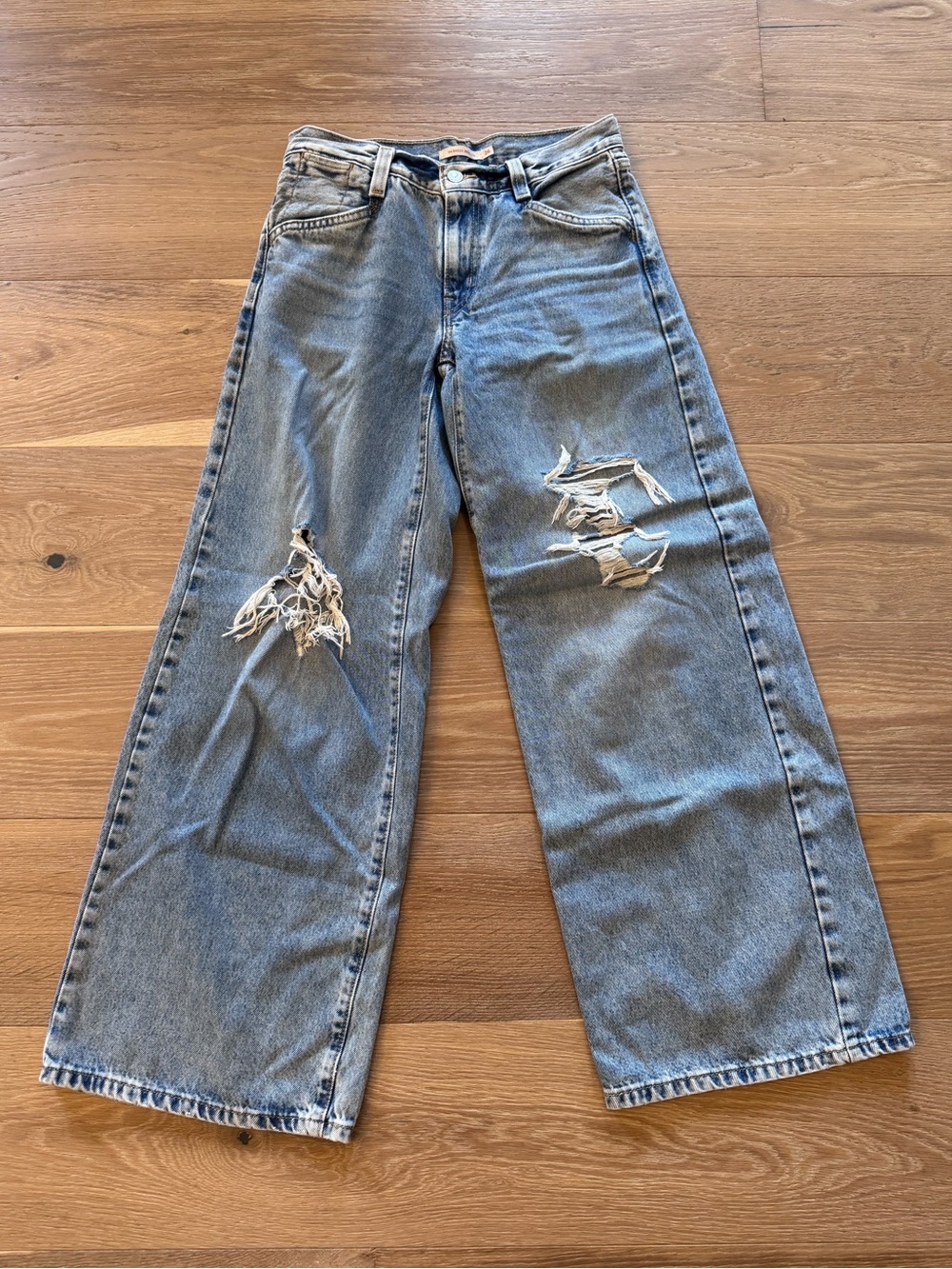 Levis ‘94 Baggy Wide Leg Jeans rips